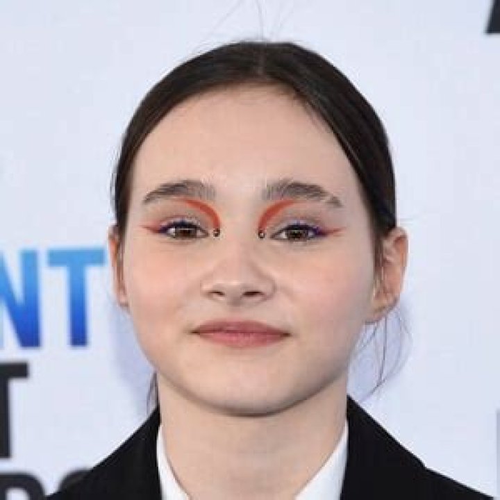 Actress: Frankie Corio Age – How Old Is She? 5 Fast Facts