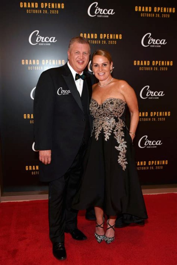 Derek Stevens Net Worth, Wikipedia, Wife: Everything On Circa Las Vegas Owner