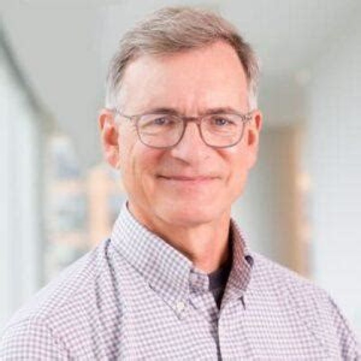 John Burnett Bio, Wiki, Age, Family, Height, Children, Wife, NPR, Salary, Net Worth