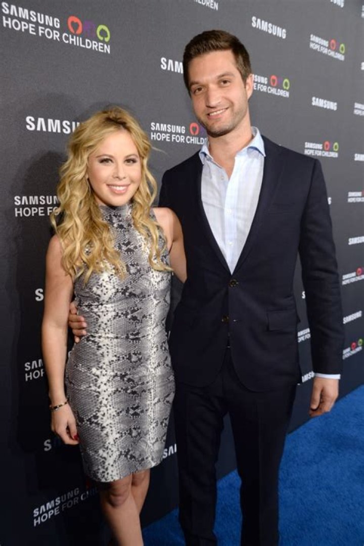 Tara Lipinski Is Married To Husband Todd Kapostasy: Olympics Partner Raises Confusion Among Fans